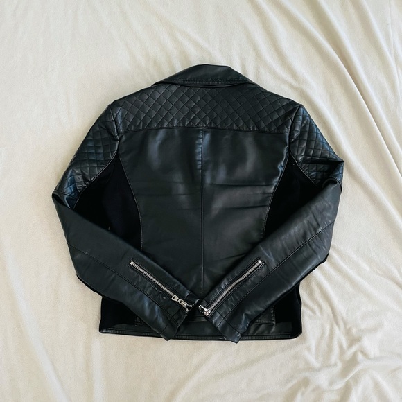 Leather Jacket - Picture 5 of 7